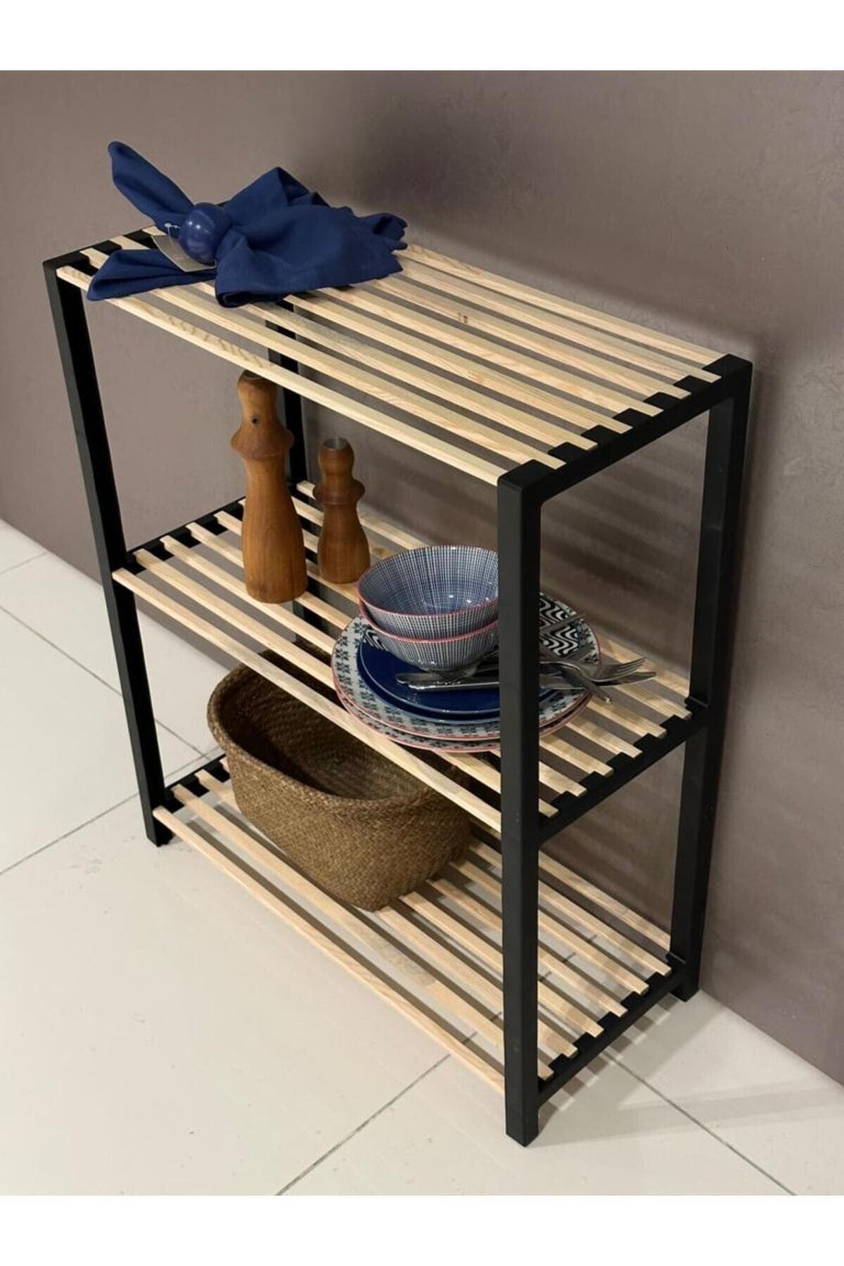 AHŞAP ÇUBUKLU SİYAH AYAKKABILIK